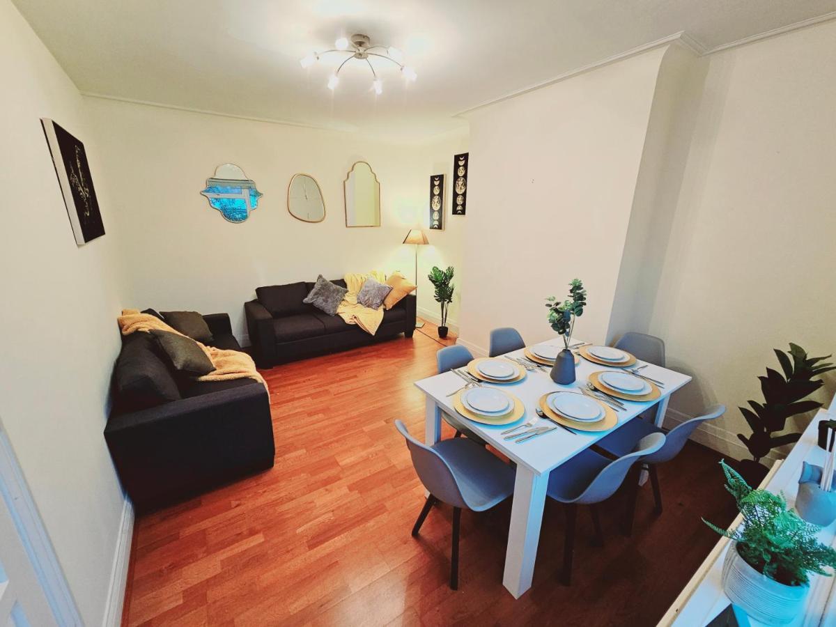 Large 4 Bedrooms Golders Green Londra Exterior foto