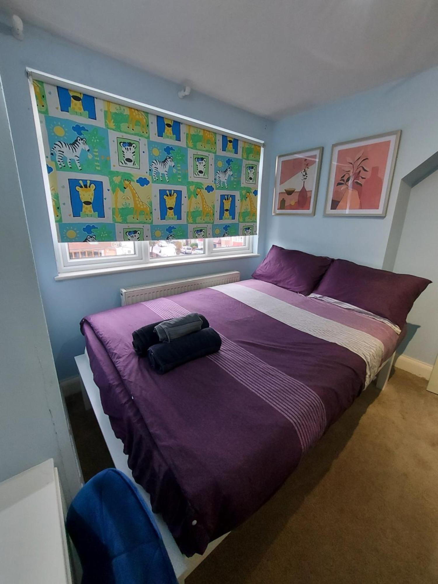 Large 4 Bedrooms Golders Green Londra Exterior foto